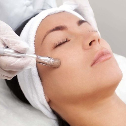 Microdermabrasion in Lahore